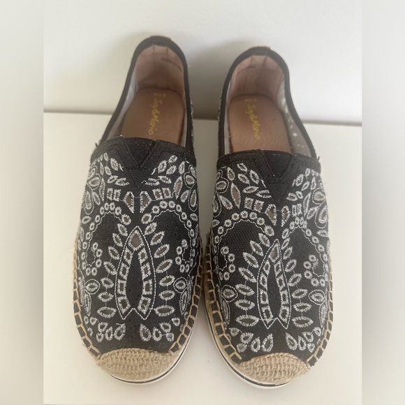 Joy & Mario navy & white embroidered espadrilles flats 8.5W wide - Picture 5 of 11